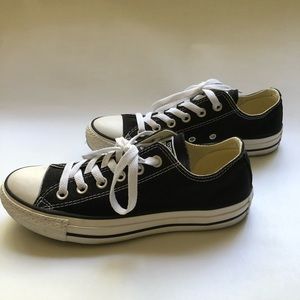 Converse Chuck Taylor All Star Black Low Top